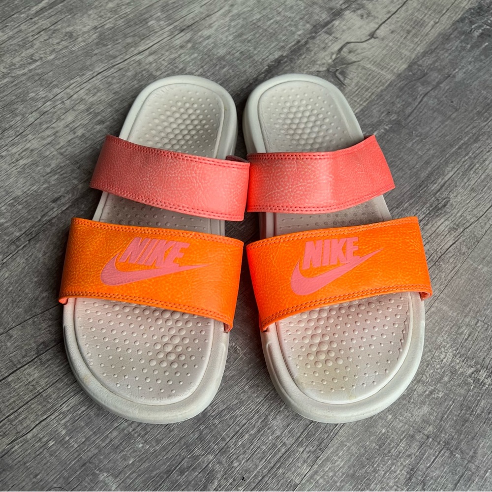 Nike Benassi Duo Ultra Slides Size 9 Orange White Comfort Sandals